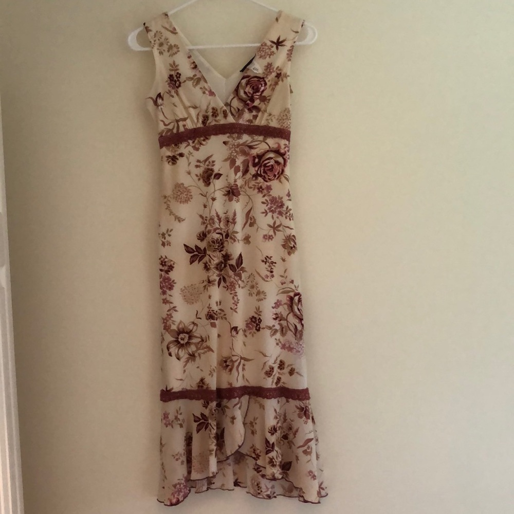 Rocket Candy V Neck Dress beige and Rose